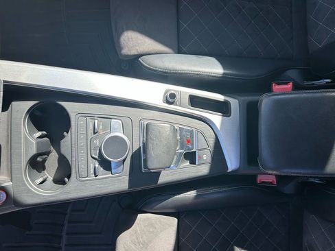 Used 2018 Audi S4 Prestige w/ Prestige Package image 27