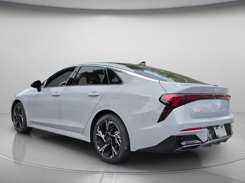 Used 2025 Kia K5 GT-Line w/ GT-Line Premium Package FWD image 9