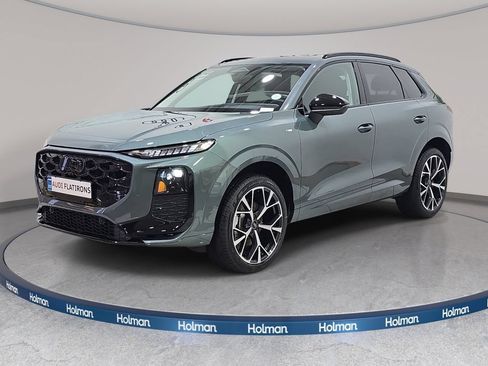 New 2026 Audi Q3 quattro 2.0T AWD/4WD image 1