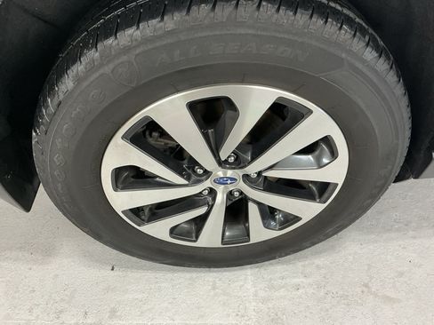 Used 2020 Subaru Outback AWD/4WD image 5