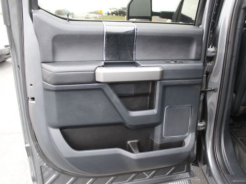 Used 2022 Ford F250 Platinum w/ FX4 Off-Road Package image 21