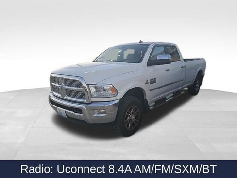 Used 2014 RAM 2500 Laramie image 3