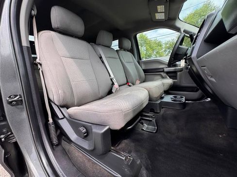 Used 2018 Ford F150 XLT AWD/4WD image 14