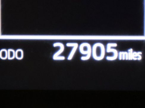 Used 2023 Toyota Camry SE image 25