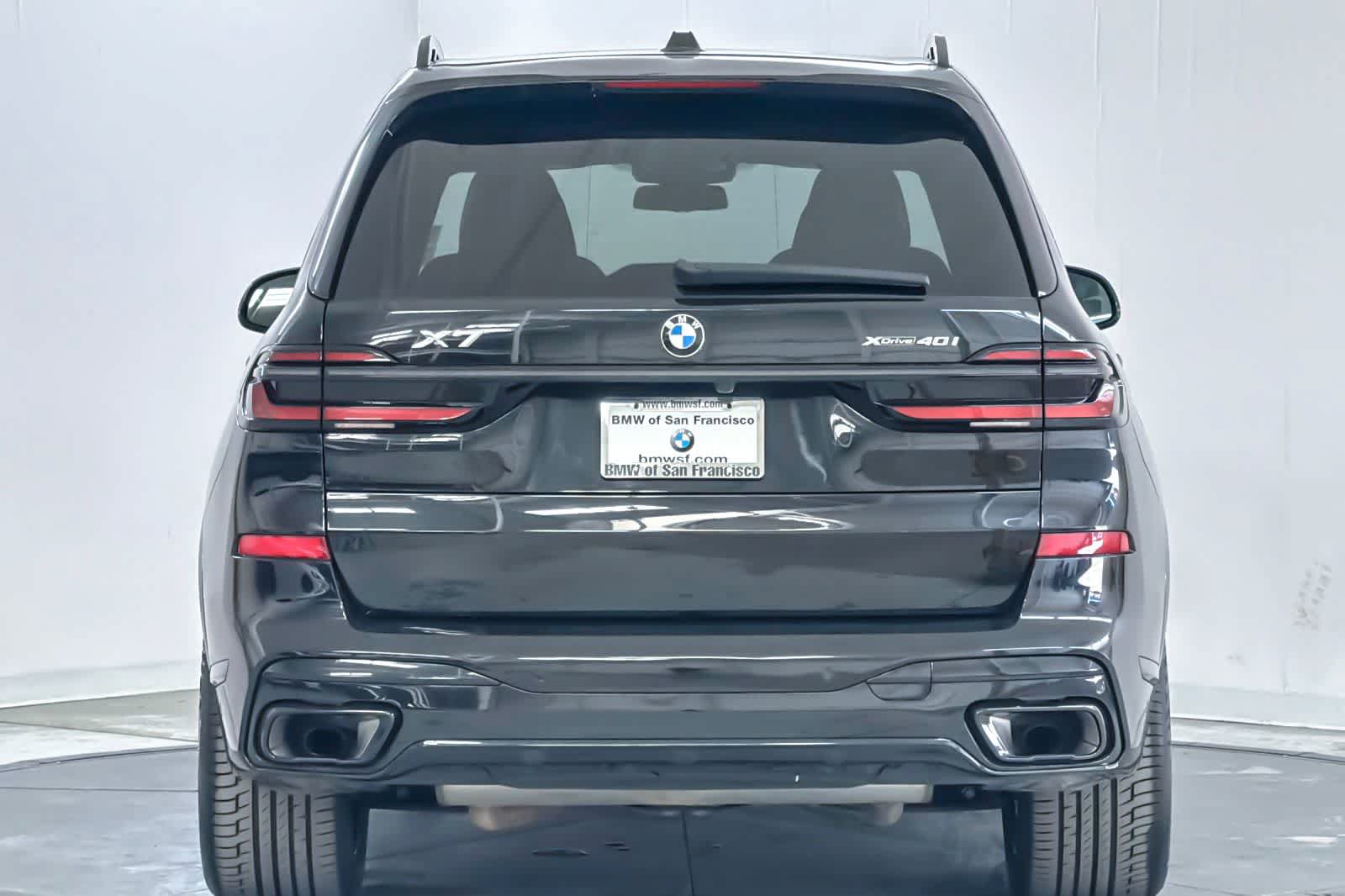 Used 2024 BMW X7 xDrive40i w/ M Sport Package AWD/4WD image 7