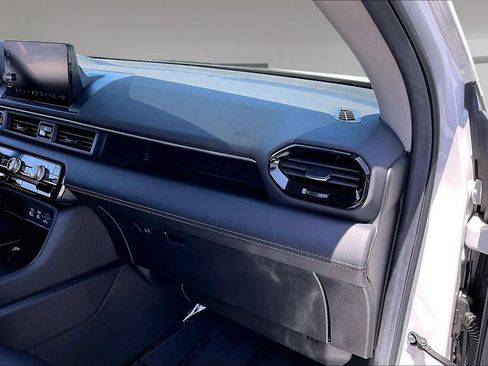 Used 2025 Honda Pilot EX-L image 24