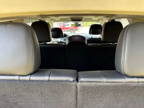 Used 2019 Dodge Journey Crossroad w/ Nav & Sun Group image 9