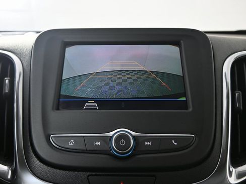 Used 2020 Chevrolet Equinox LT image 28