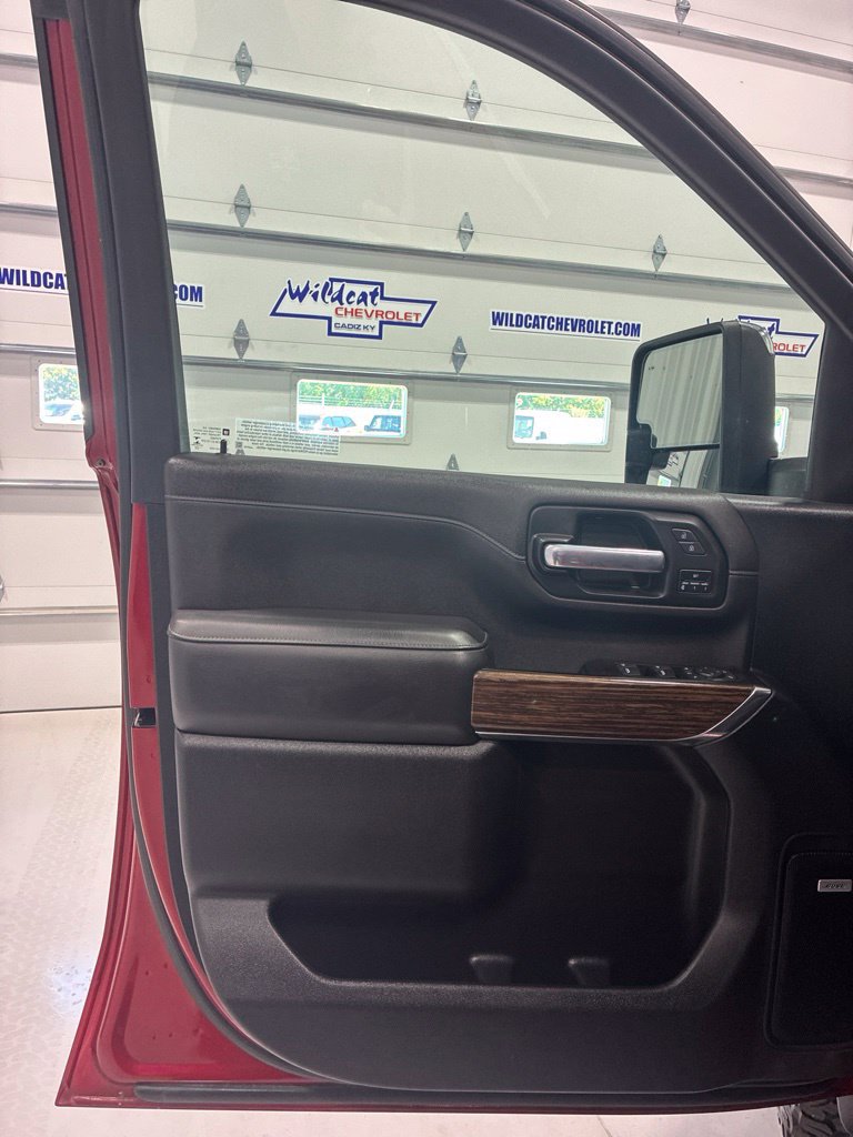 Used 2022 Chevrolet Silverado 2500 High Country w/ Safety Package II AWD/4WD image 18