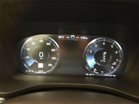 Used 2019 Volvo XC60 T5 Inscription w/ Protection Package Premier image 25