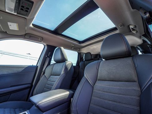 New 2025 Mitsubishi Outlander SE AWD/4WD image 28