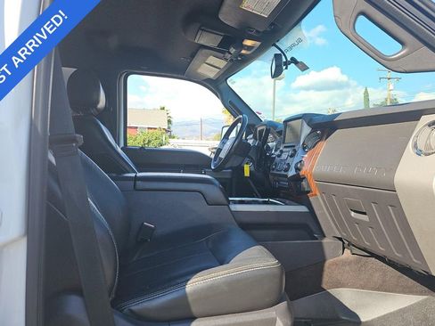 Used 2015 Ford F250 Lariat w/ Chrome Package image 6