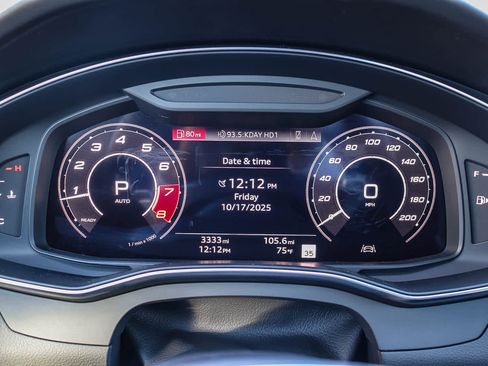 Used 2025 Audi RS 6 performance w/ Matte Carbon Package image 37