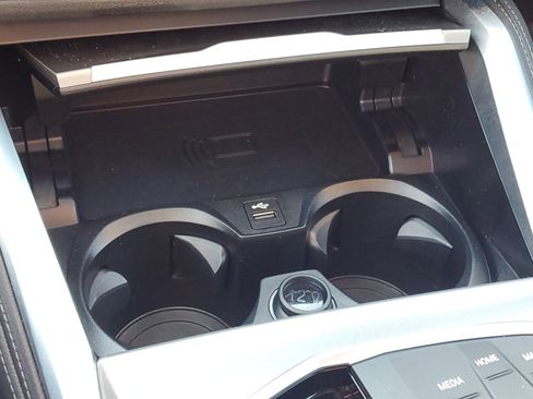 Used 2025 BMW 230i Coupe w/ M Sport Package image 22