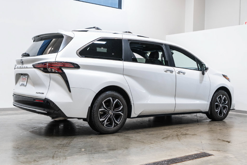 Certified 2026 Toyota Sienna Platinum AWD/4WD image 9