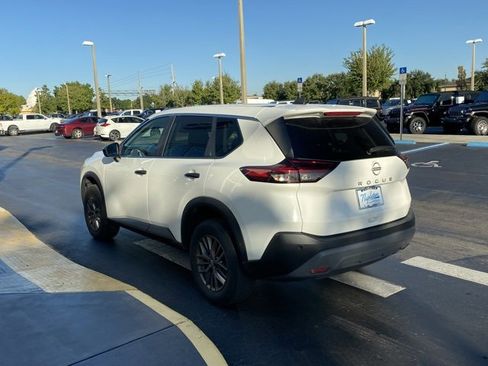 Used 2023 Nissan Rogue S image 5