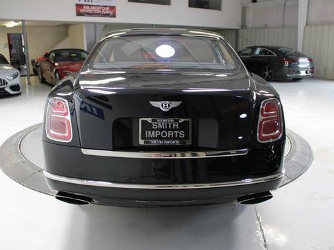 Used 2017 Bentley Mulsanne image 4