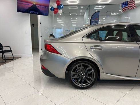 Used 2018 Lexus IS 300 F Sport image 8