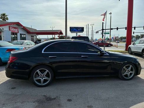 Used 2019 Mercedes-Benz E 300 4MATIC image 3
