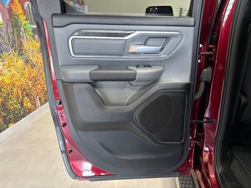 Used 2021 RAM 1500 Big Horn AWD/4WD image 40