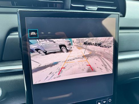 Used 2025 GMC Terrain Elevation image 29