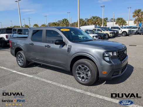 New 2025 Ford Maverick XLT w/ XLT Luxury Package image 1