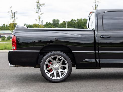 Used 2005 Dodge Ram 1500 Truck 2WD Quad Cab image 17
