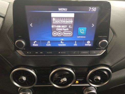 Used 2021 Nissan Sentra SV FWD image 25