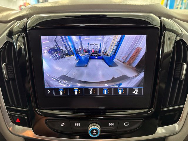 Used 2020 Chevrolet Traverse LT w/ LT Premium Package FWD image 43