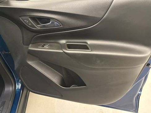 Used 2020 Chevrolet Equinox LT FWD image 29
