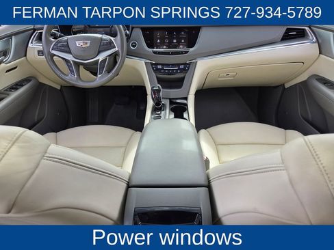 Used 2021 Cadillac XT5 Premium Luxury AWD/4WD image 17