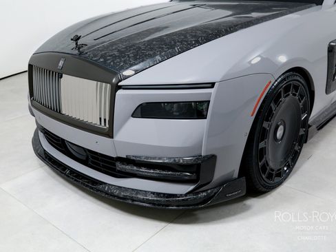 Used 2025 Rolls-Royce Spectre Black Badge w/ Spectre Enhancement Package image 36