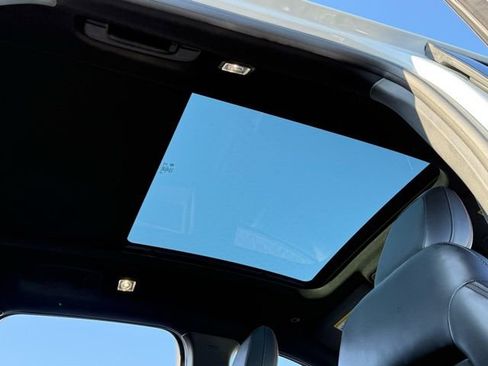 Used 2023 Ford Escape ST-Line Select w/ Tech Pack #2 image 5