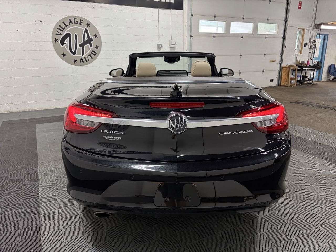 Used 2016 Buick Cascada Premium FWD image 4
