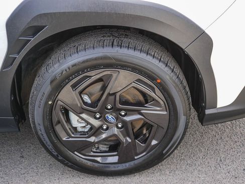 Certified 2025 Subaru Crosstrek 2.5i Sport AWD/4WD image 9