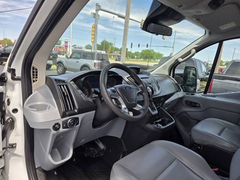 Used 2018 Ford Transit 150 XL RWD image 2