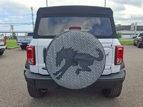 New 2025 Ford Bronco Big Bend w/ Black Diamond Package image 6