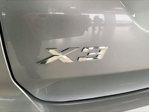 Used 2024 BMW X3 xDrive30i w/ Convenience Package image 7