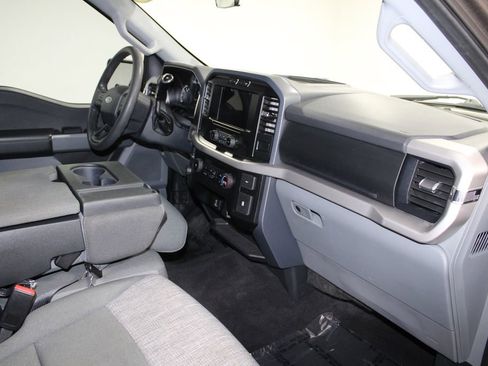 Used 2023 Ford F150 XLT image 27