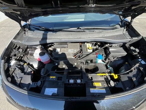 Certified 2023 Volkswagen ID.4 S RWD image 28