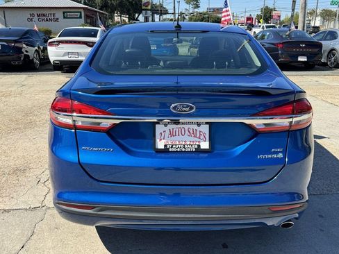 Used 2018 Ford Fusion SE w/ Equipment Group 601A image 6