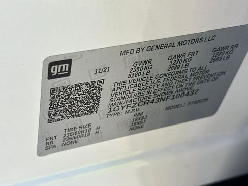 Used 2022 Cadillac XT4 Premium Luxury w/ Safety Alert Package FWD image 32