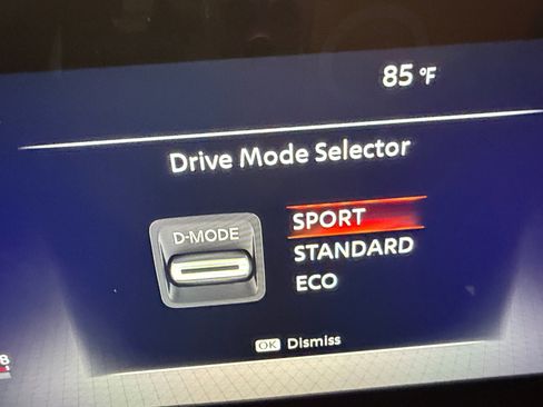 Used 2025 Nissan Kicks SR image 34