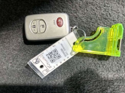 Used 2011 Toyota 4Runner Limited image 20