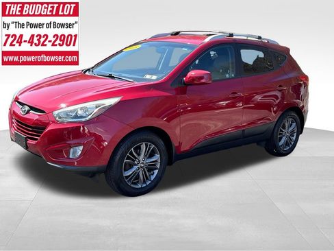 Used 2015 Hyundai Tucson SE image 1