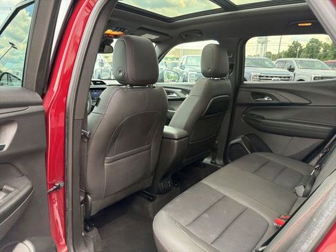 Used 2022 Chevrolet TrailBlazer RS w/ Sun and Liftgate Package FWD image 15