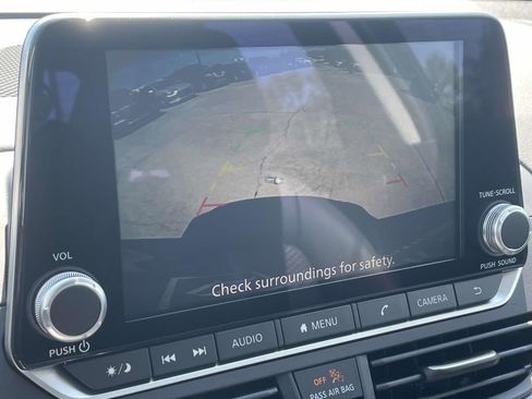 New 2025 Nissan Altima 2.5 SR image 28