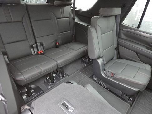 Used 2023 Chevrolet Tahoe RST w/ Luxury Package image 30