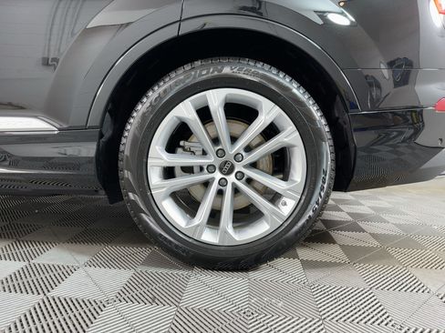 Used 2026 Audi Q7 3.0T Premium Plus AWD/4WD image 11