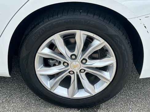 Used 2023 Chevrolet Malibu LT w/ Driver Confidence Package FWD image 33